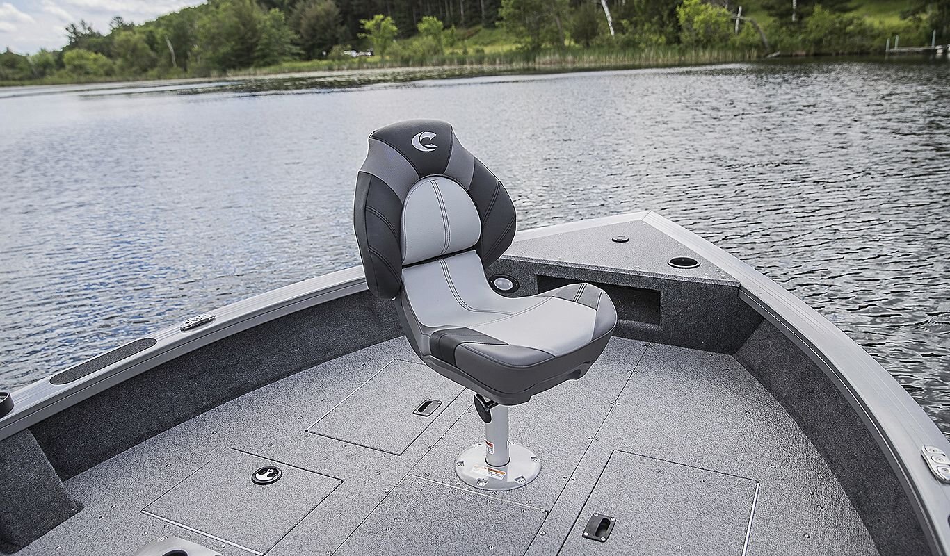 Crestliner 1750 PRO TILLER Silver base True Blue accent
