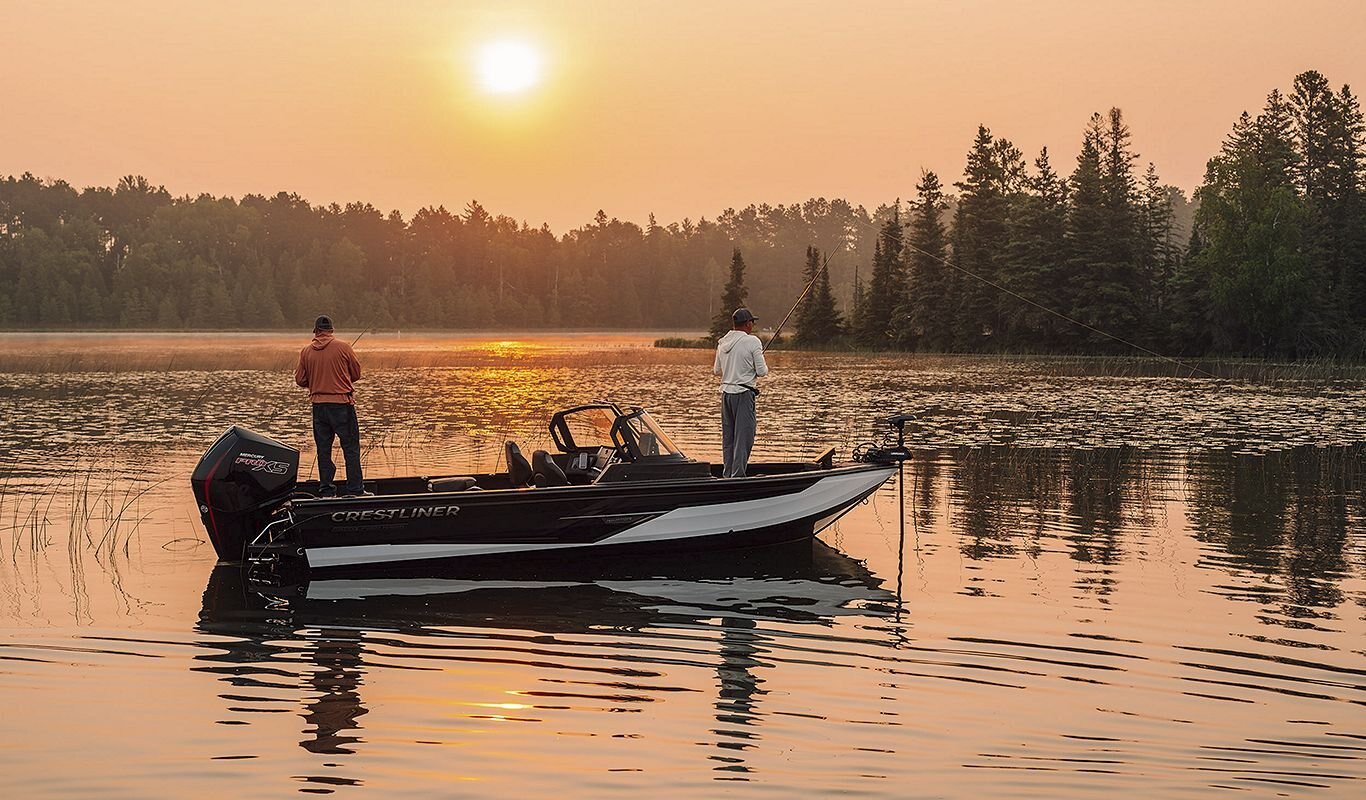 Crestliner 2050 FISH HAWK Black base White accent