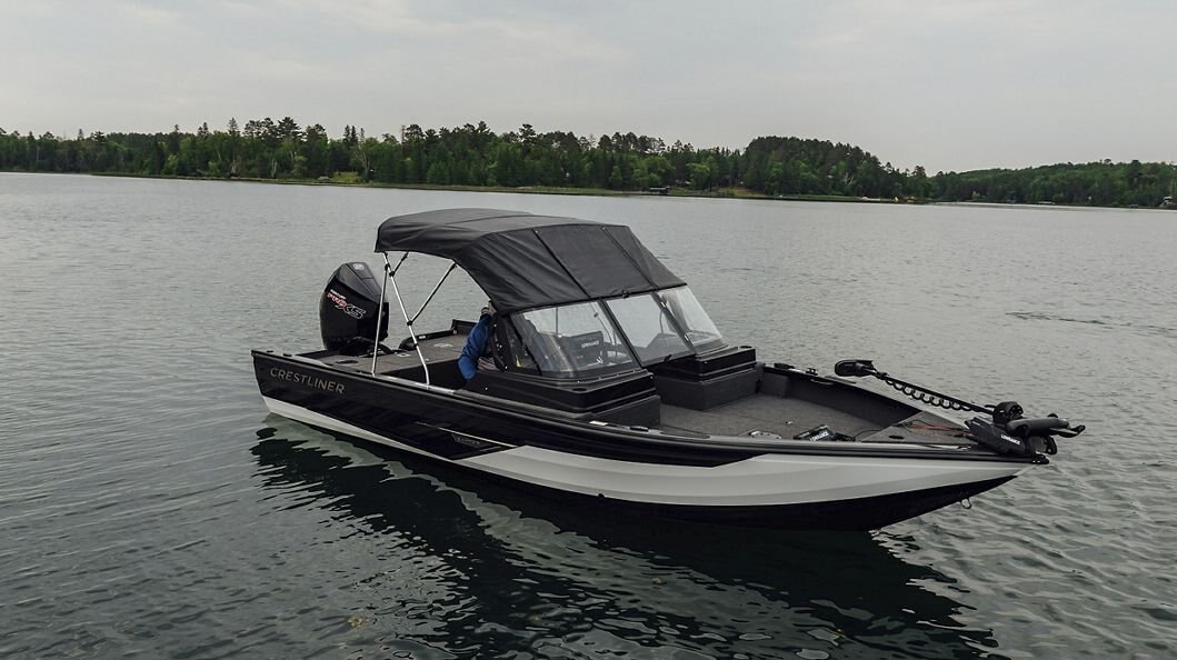 Crestliner 2050 FISH HAWK Gun Metal base White accent