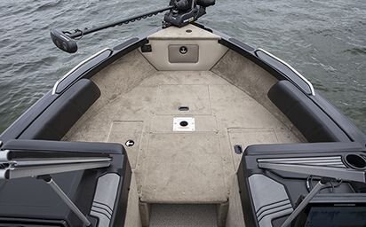 Crestliner 2250 SPORTFISH Gun Metal exterior