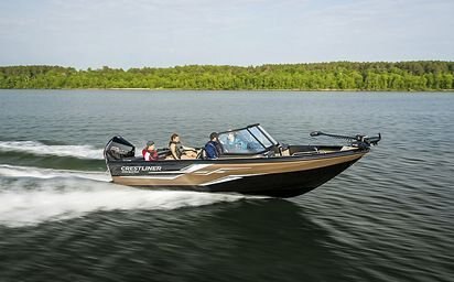 Crestliner 2050 SPORTFISH White base Silver accent