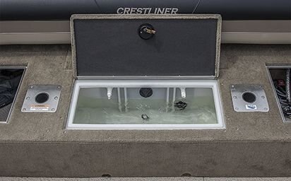 Crestliner 2050 SPORTFISH White base Gun Metal accent