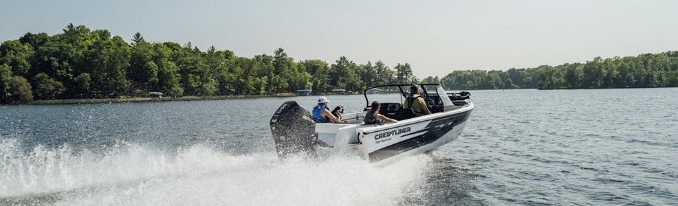Crestliner 1950 SPORTFISH Black base True Blue accent