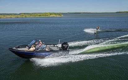 Crestliner 1850 SPORTFISH Black base Silver accent