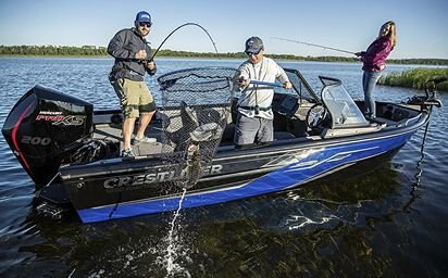 Crestliner 1850 SPORTFISH Black exterior