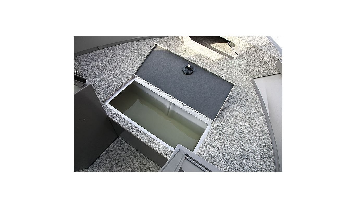 Crestliner 1850 COMMANDER Black base True Blue accent
