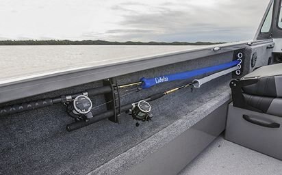 Crestliner 1850 COMMANDER Black exterior