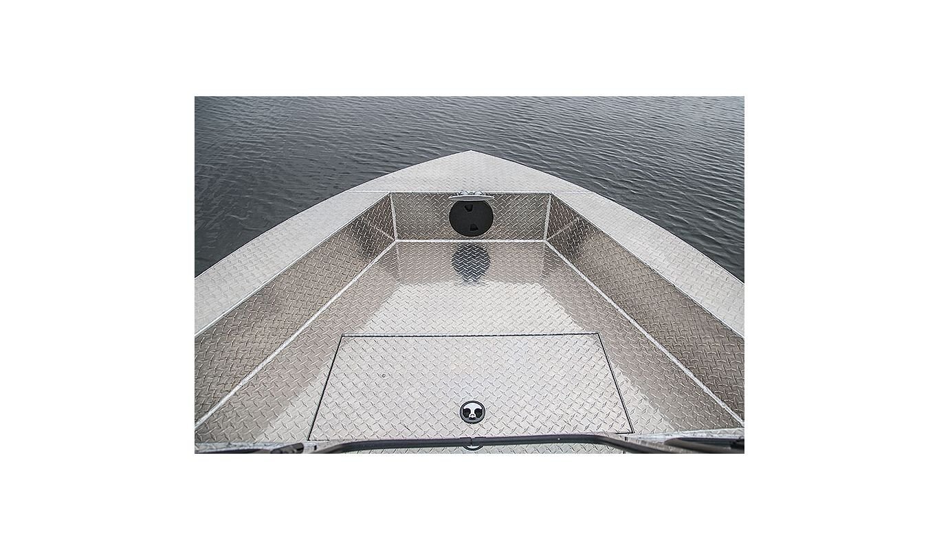 Crestliner 2050 COMMANDER ELITE Black base Silver accent