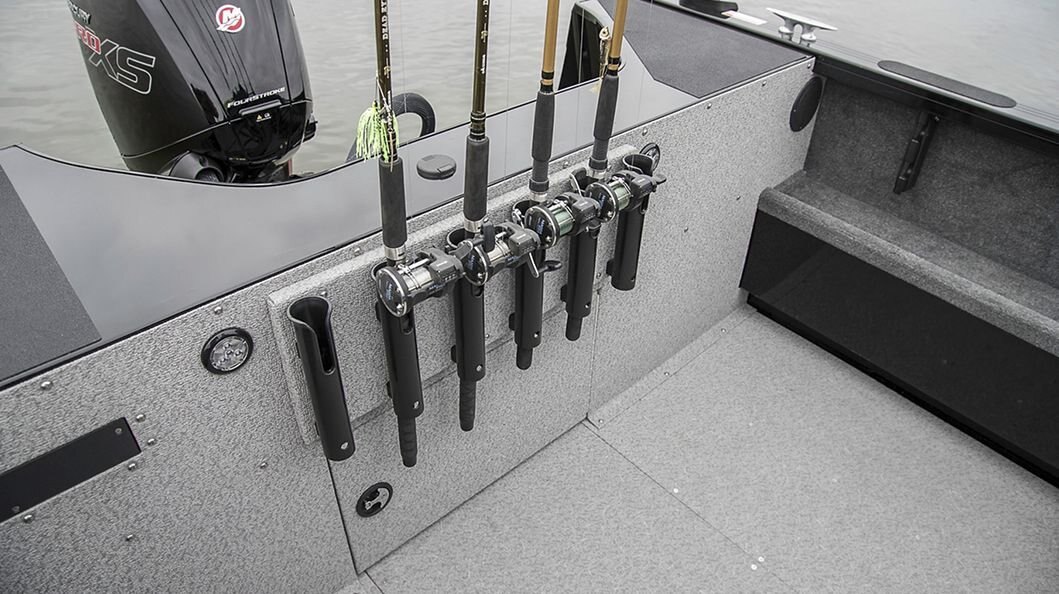 Crestliner 2050 COMMANDER ELITE Black base Gun Metal accent