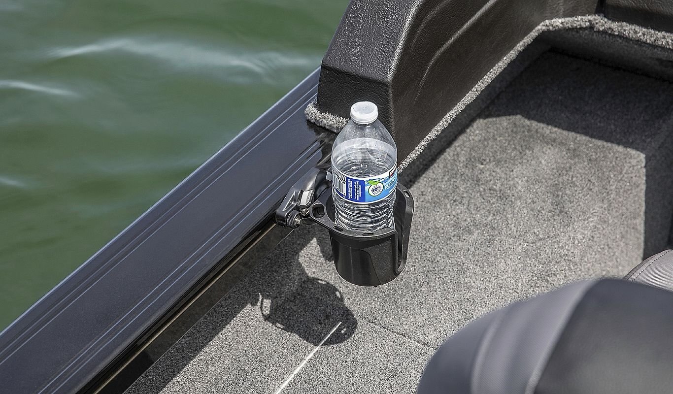 Crestliner 2050 AUTHORITY Gun Metal base Black accent
