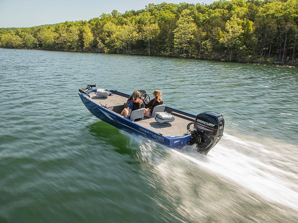 Crestliner 1700 STORM Unpainted exterior