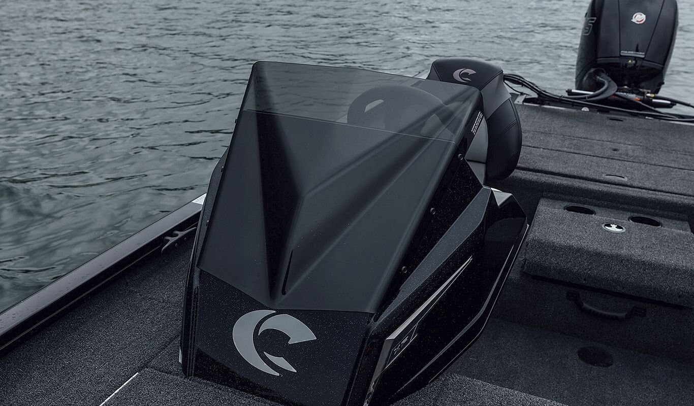 Crestliner 189 XF Silver exterior