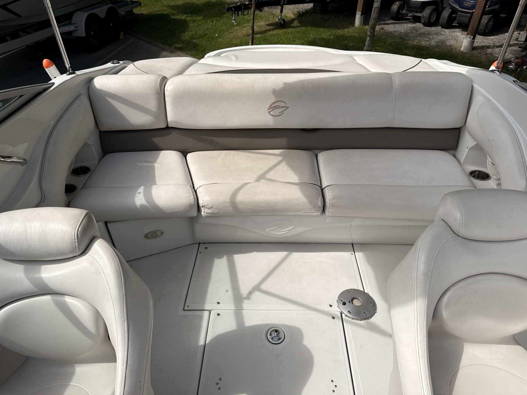 2006 CROWNLINE 210BR
