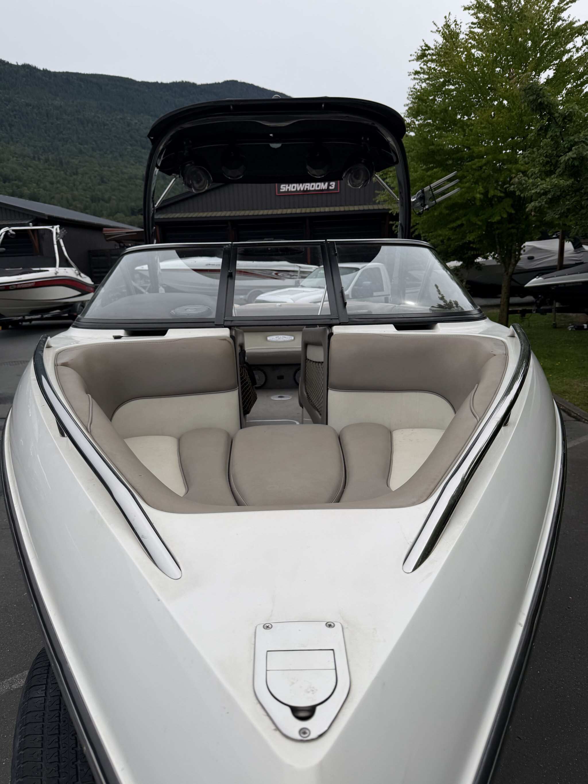 2004 Malibu Wakesetter