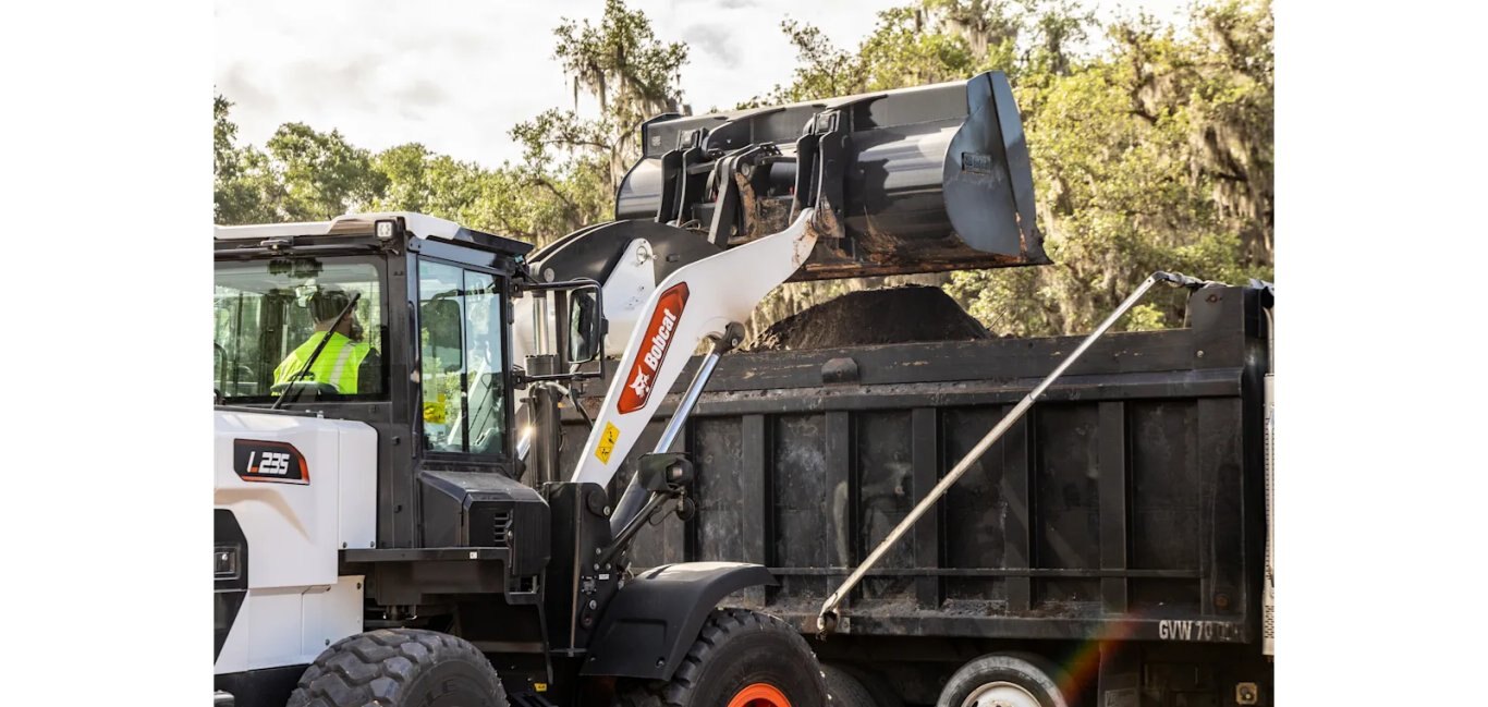 Bobcat L235 Large Wheel Loader