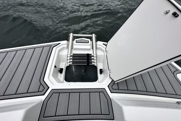 2026 Starcraft SVX OB CC 231 CC