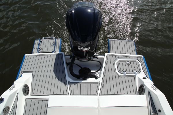 2026 Starcraft SVX OB 231 OB