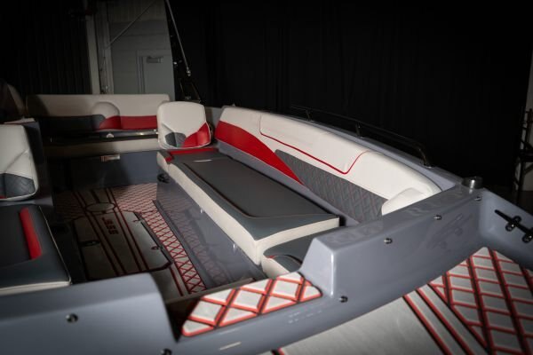 2026 Starcraft SV Jet J9 SS