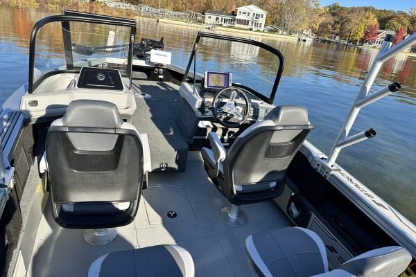 2026 Starcraft Mariner 210 XS