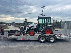 DEMO Bobcat CT2025 Compact Tractor w/ cab, loader, forax and trailer **save over $13,000**
