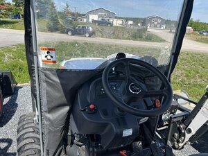 Bobcat CT2025 Compact Tractor with Loader and Bercomac Cab