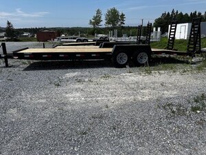 AMO 7x24 Equipment Hauler