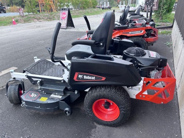 2026 Bobcat ZT2000 42 cut 21.5 HP, FR651