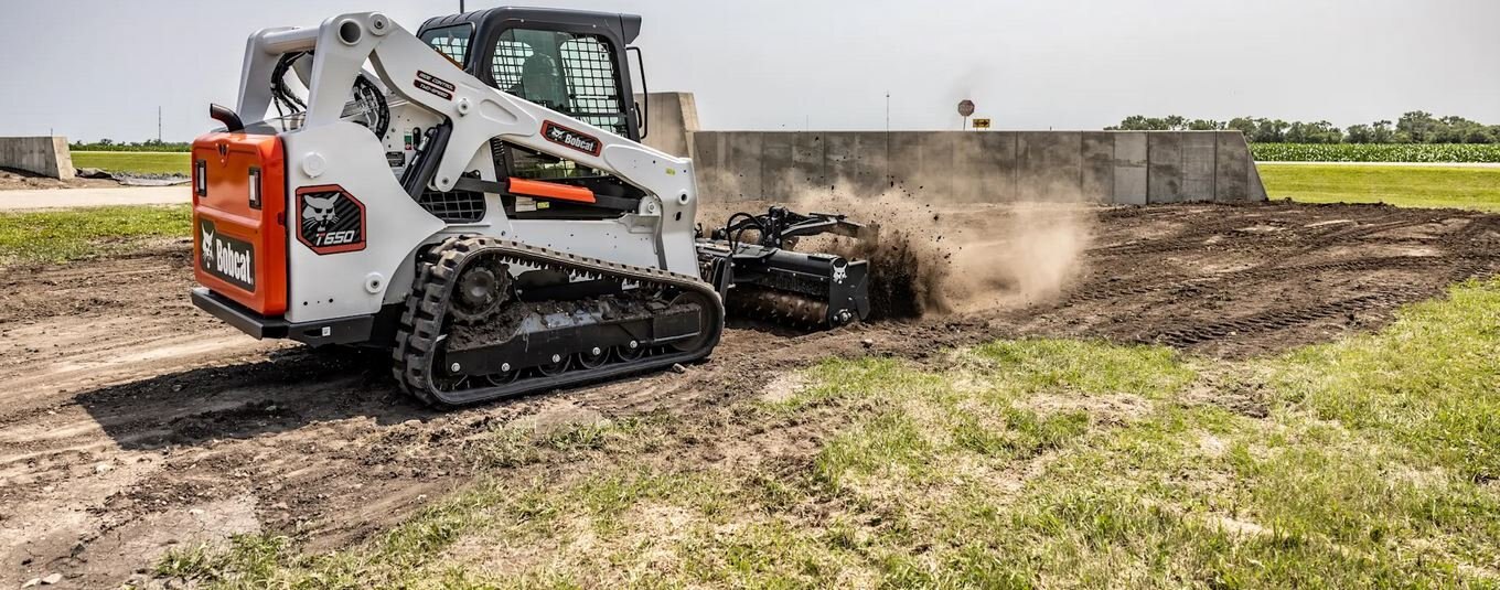 Bobcat T650 Compact Track Loader
