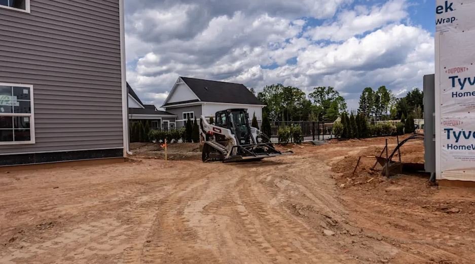 Bobcat T64 2 Compact Track Loader
