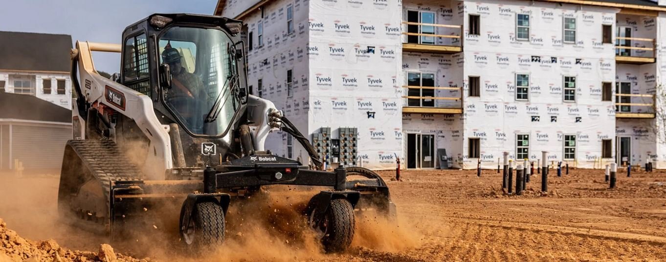 Bobcat T76 2 Compact Track Loader