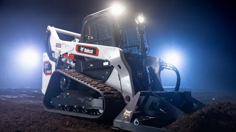 Bobcat T76 2 Compact Track Loader