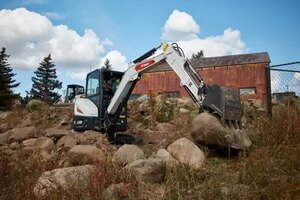 Bobcat E35 (25 HP) Compact Excavator