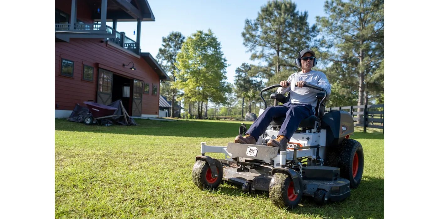 Bobcat ZT3000 48 Deck Zero Turn Mower