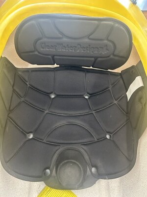 9.6' CLEAR WATER DESIGN ONE SEATER KAYAK NUNU