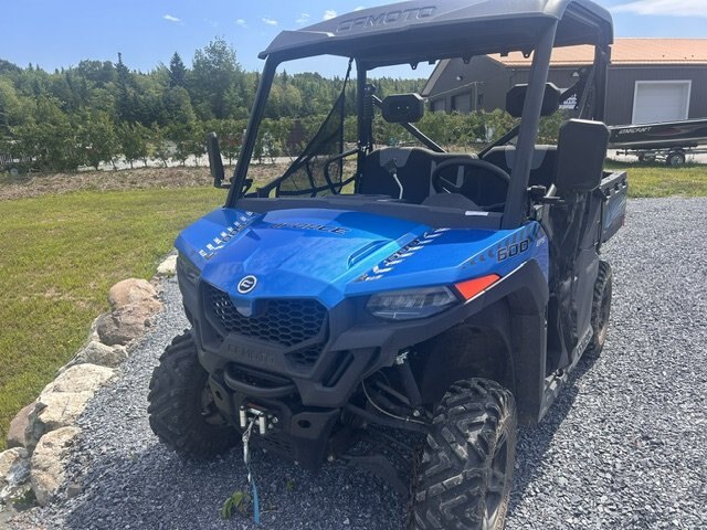 2022 CFMOTO UFORCE 600 LOW KM