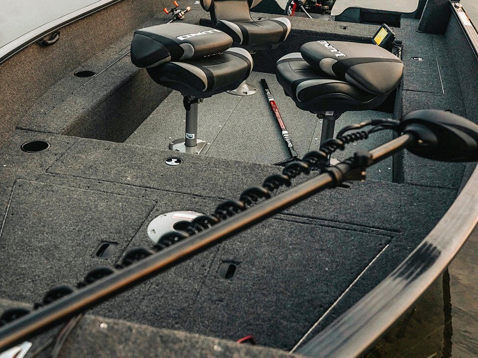 2026 Lund 1650 Rebel XL Tiller