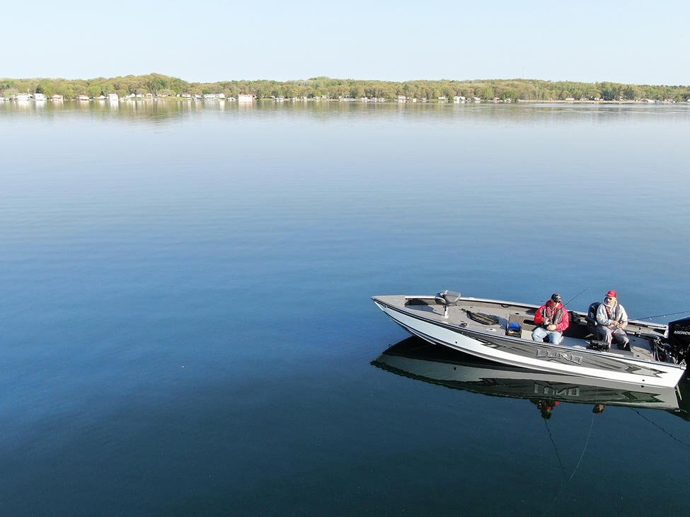 2026 Lund 2075 Pro Guide Tiller