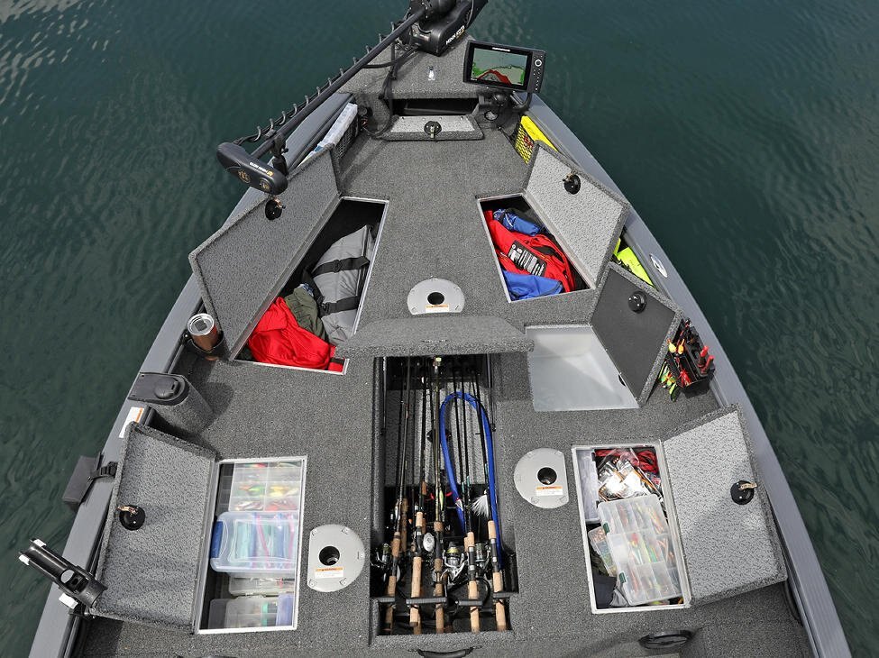 2026 Lund 2075 Pro Guide Tiller