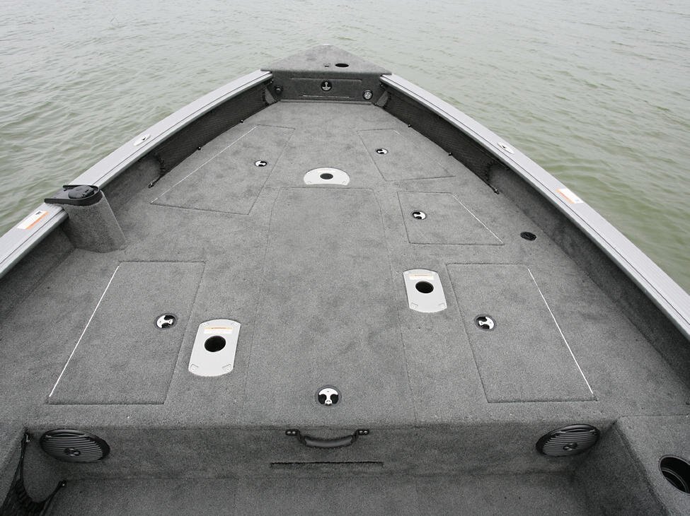 2026 Lund 2075 Pro Guide Tiller