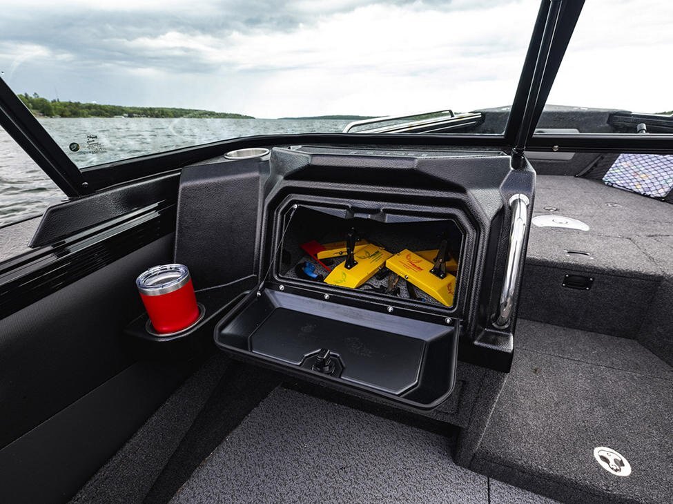 2026 Lund 2275 Baron Sport