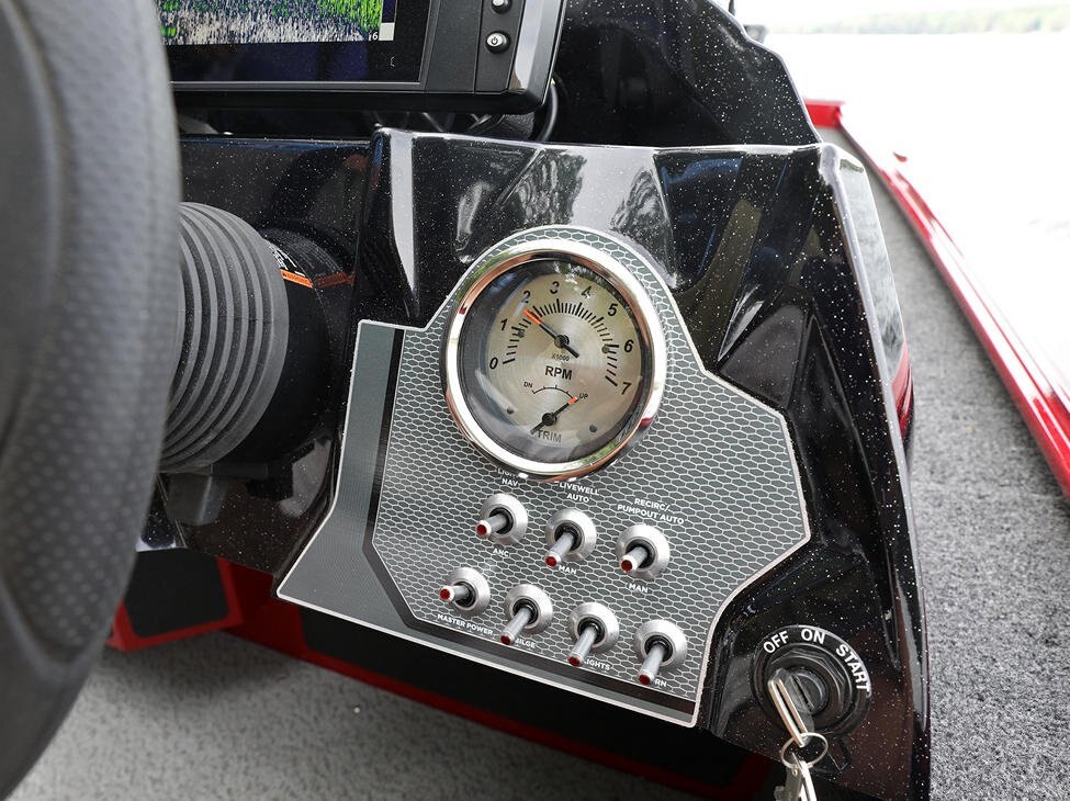 2026 Lund 1775 Renegade SS