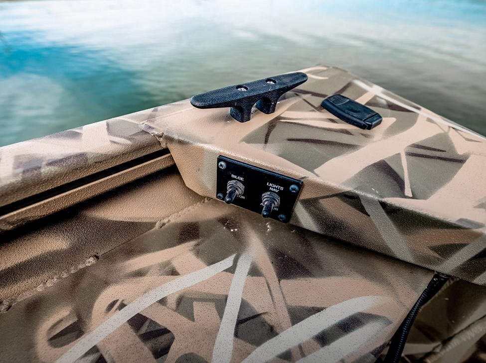 2026 Lund 1660 Predator Tiller