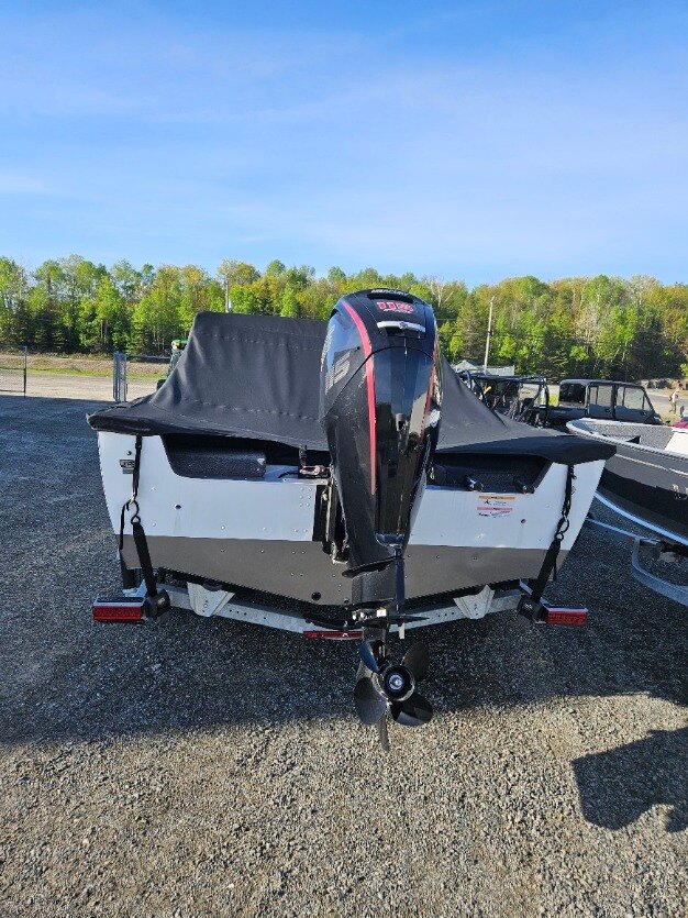 2023 Lund 1775 Impact Sport