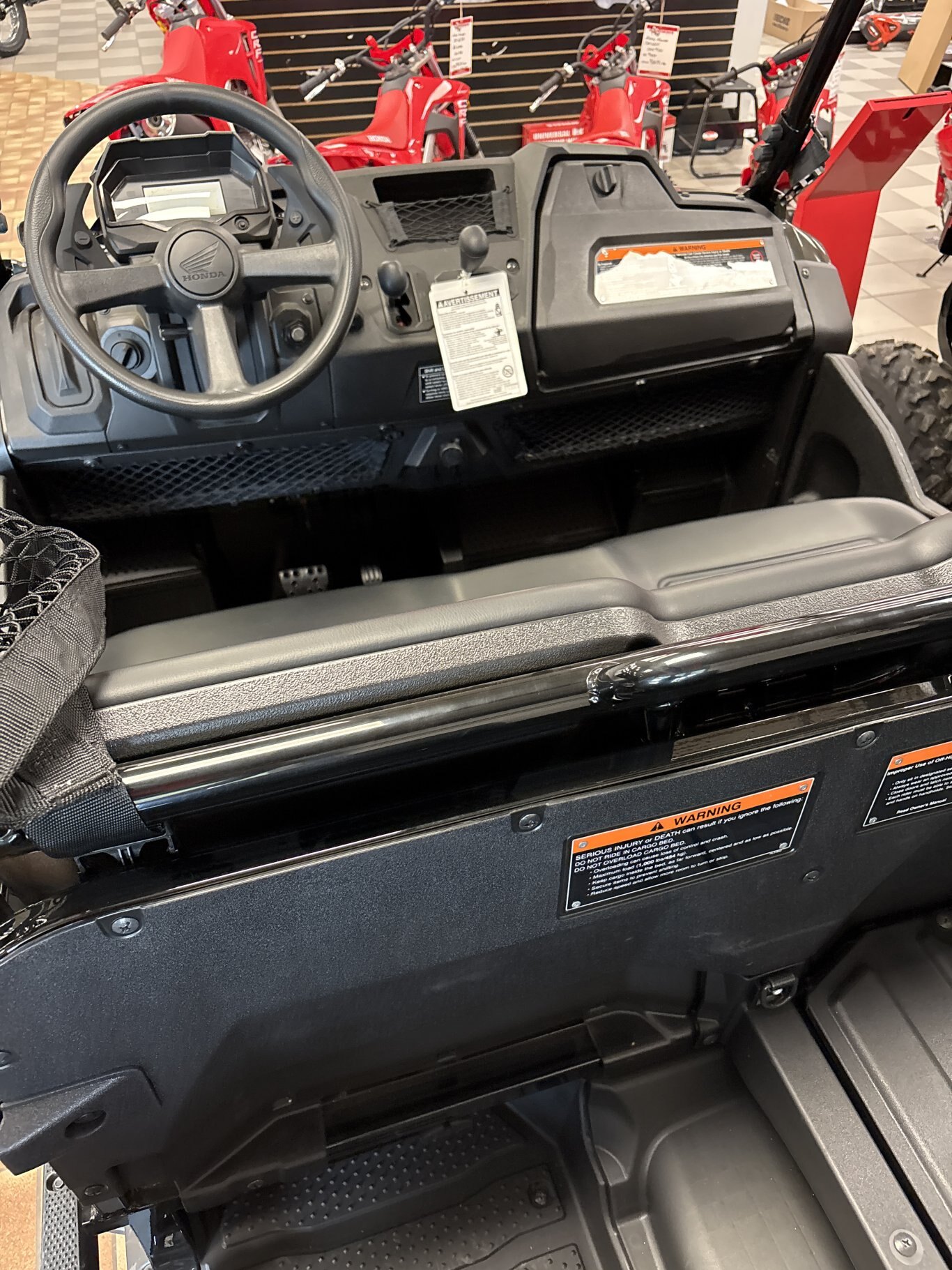 2026 Honda Pioneer 700 4P DLX Trim