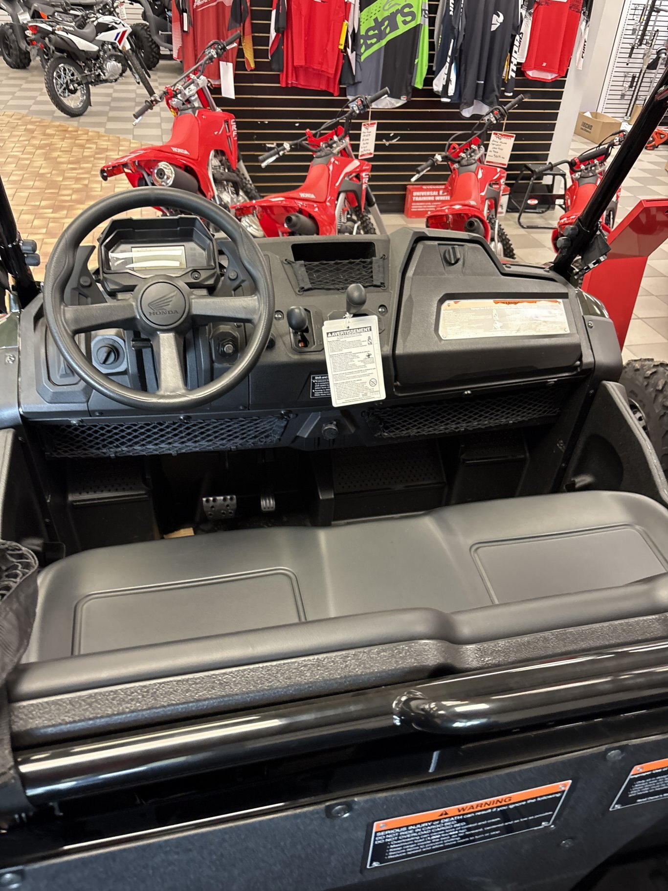2026 Honda Pioneer 700 4P DLX Trim