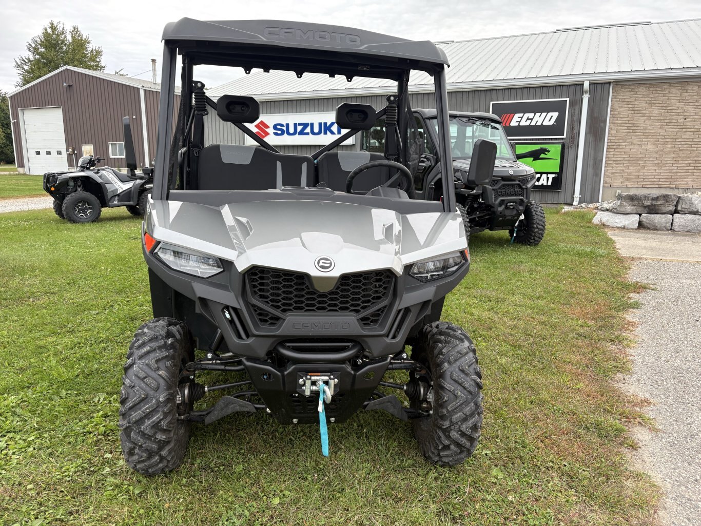 2023 CFMOTO UForce 600