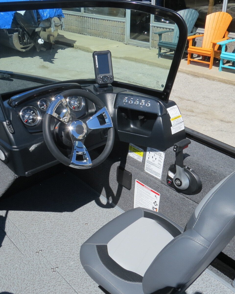 2025 Lowe Boats FM 1675 WT