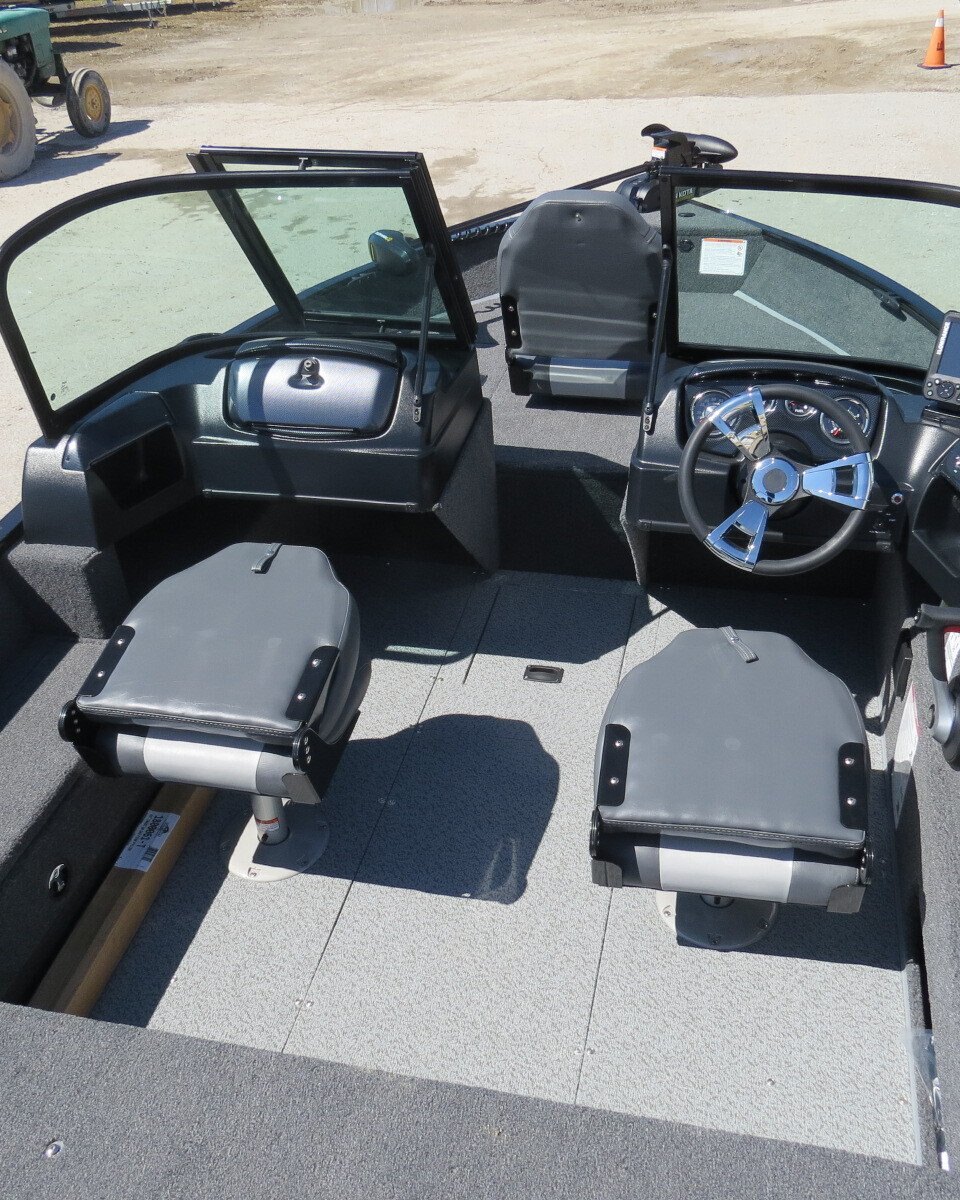 2025 Lowe Boats FM 1675 WT