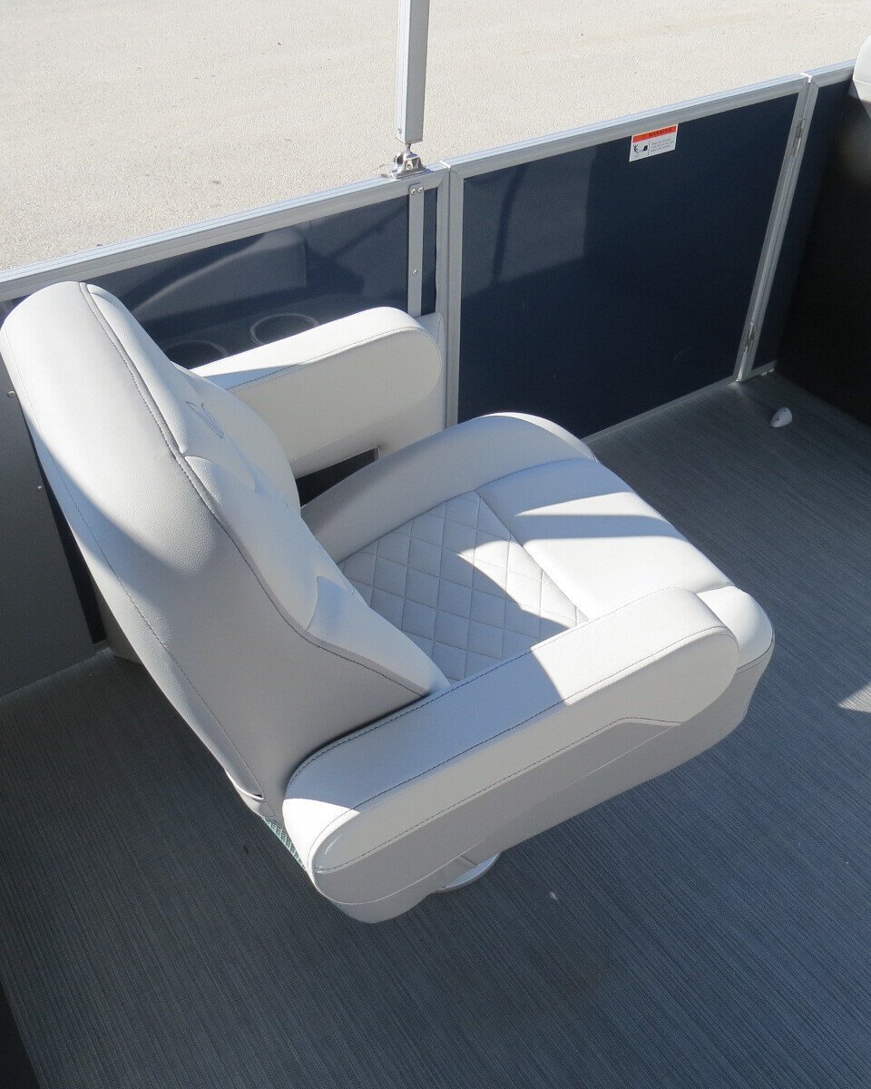 2024 Lowe Boats SS 270 EW