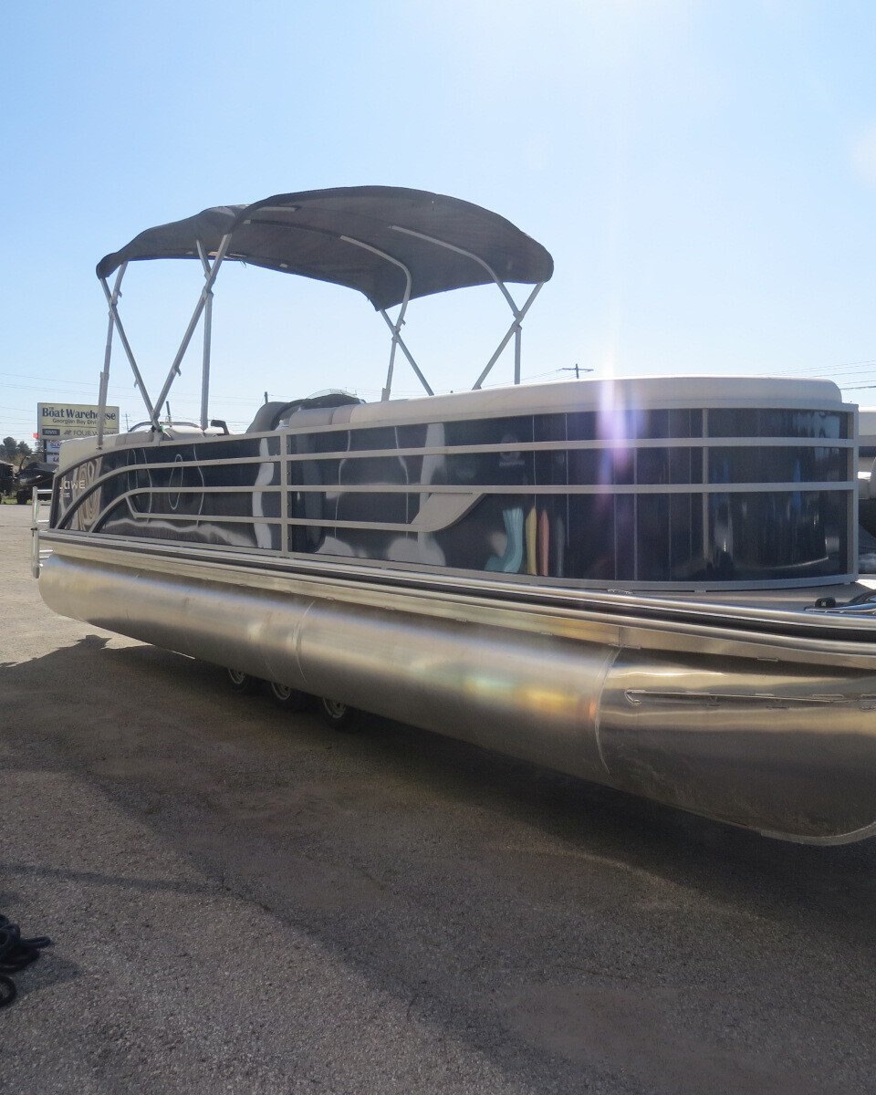 2024 Lowe Boats SS 270 EW